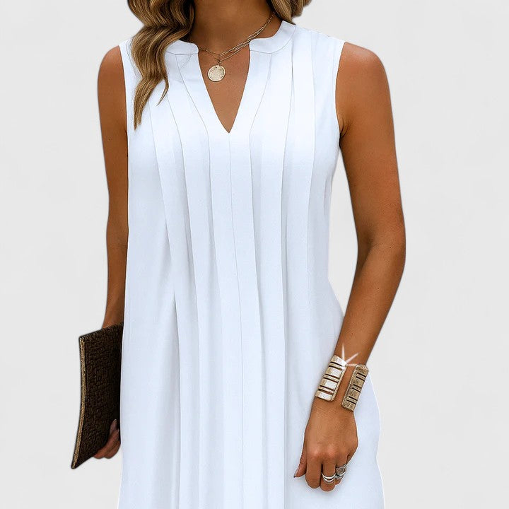Clarhild | Elegante Flatterende Jurk Met V-Hals