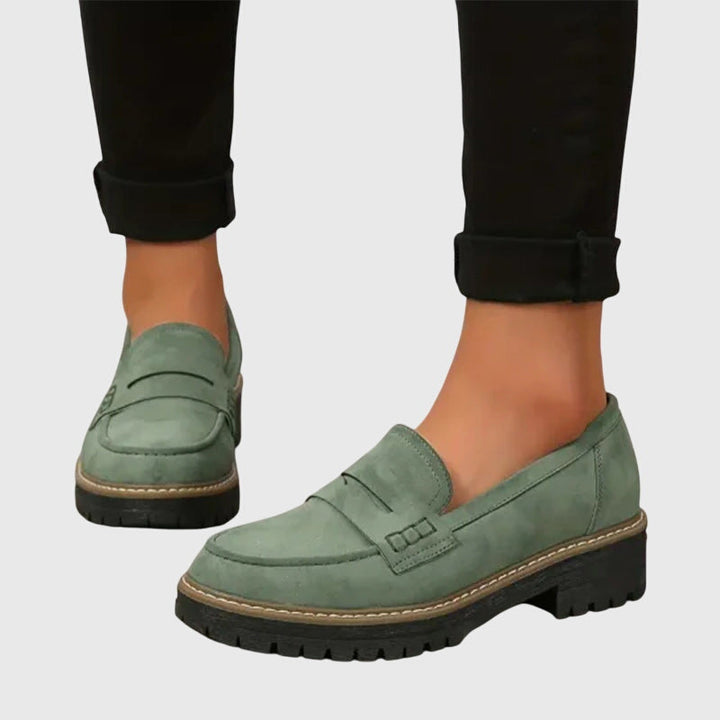 Destiny | Tijdloze Suède Loafers
