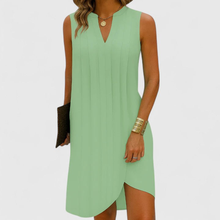 Clarhild | Elegante Flatterende Jurk Met V-Hals