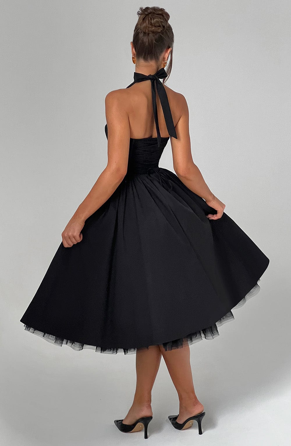 Chloe | Dames Bruiloft Gast Halter Midi Jurk