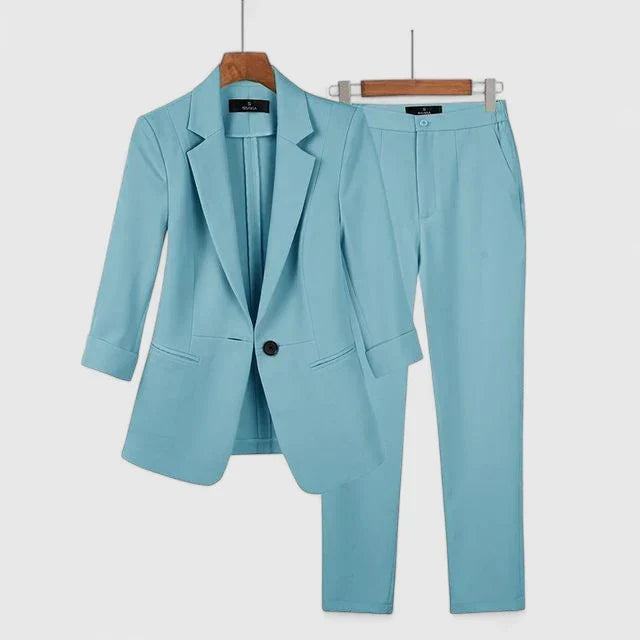 Nyvanna | Verfijnde Blazer Set