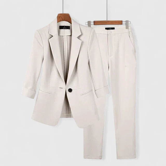 Nyvanna | Verfijnde Blazer Set