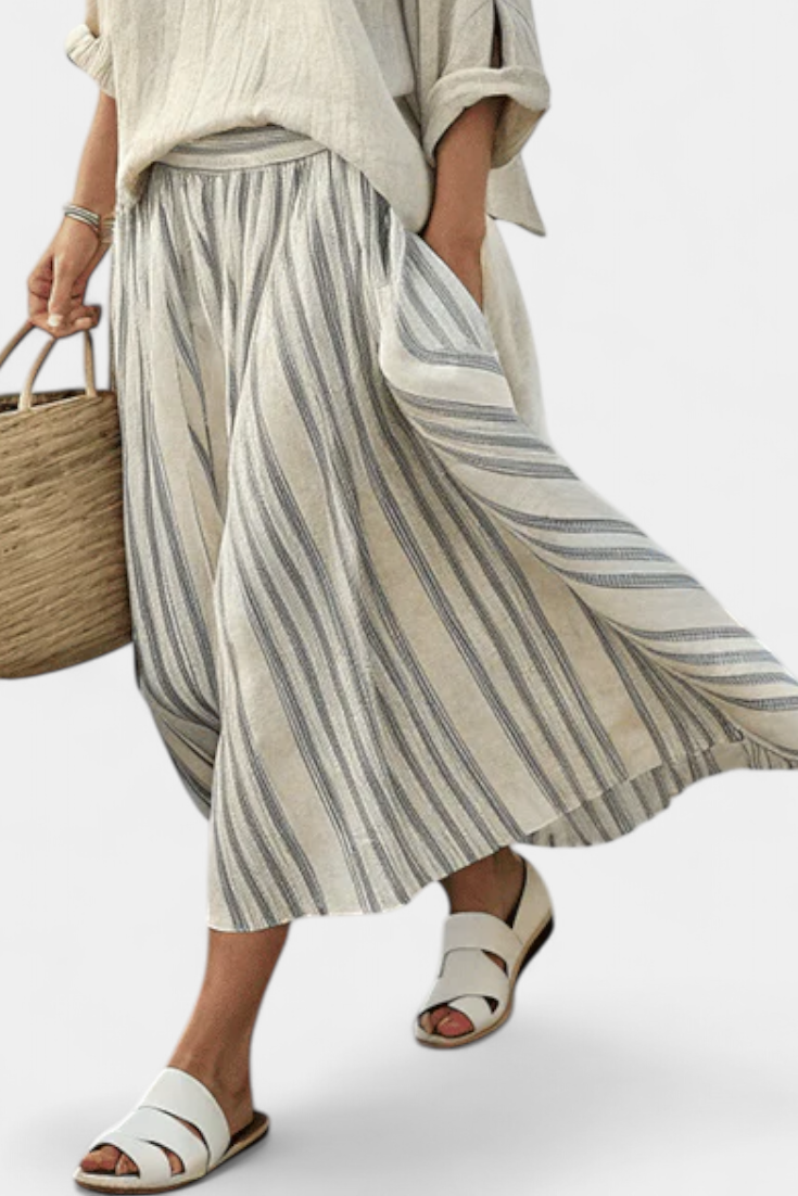 Aurcyn | Comfortabele Loose Blouse &amp; Gestreepte Midi Rok