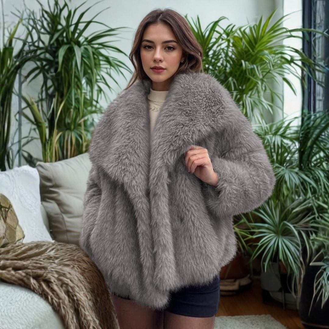 Corrine - Classy Lange Mouwen Kraag Fuzzy Jas