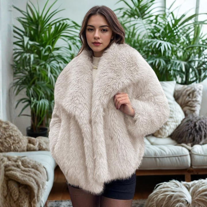 Corrine - Classy Lange Mouwen Kraag Fuzzy Jas