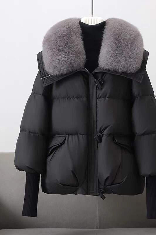 Korte gewatteerde winterjas met bontkraag