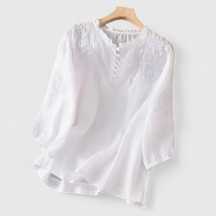 Vasilene | Elegante Knop-Front Blouse