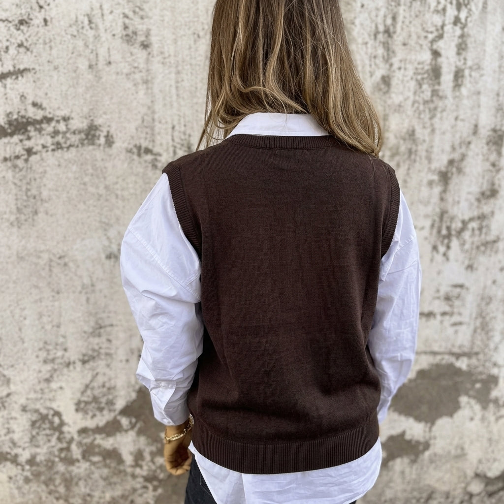 Vyn | Elegant Vest