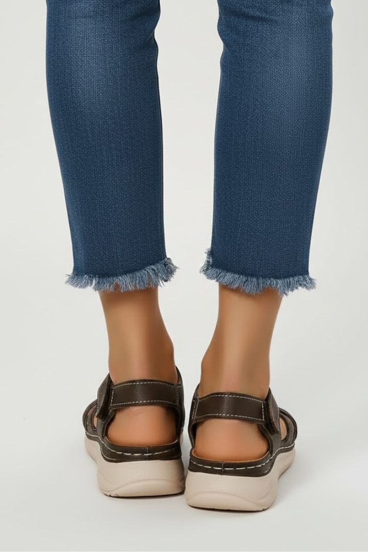 Hannah | Retro Sandalen voor Dames met Gesp