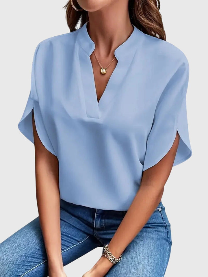 Beatrix | Zachte en Elegante V-Hals Shirt