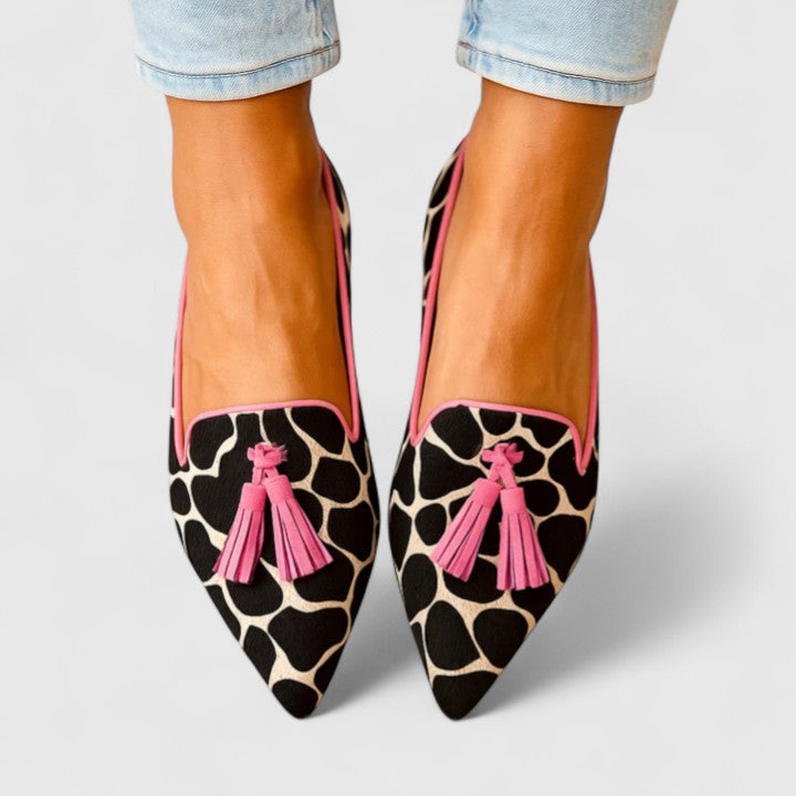Dhreika | Slim Fit Loafers