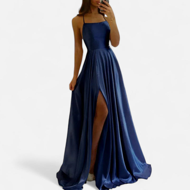 Margaret | Dames Moderne Pas Satin Split Maxi Jurk